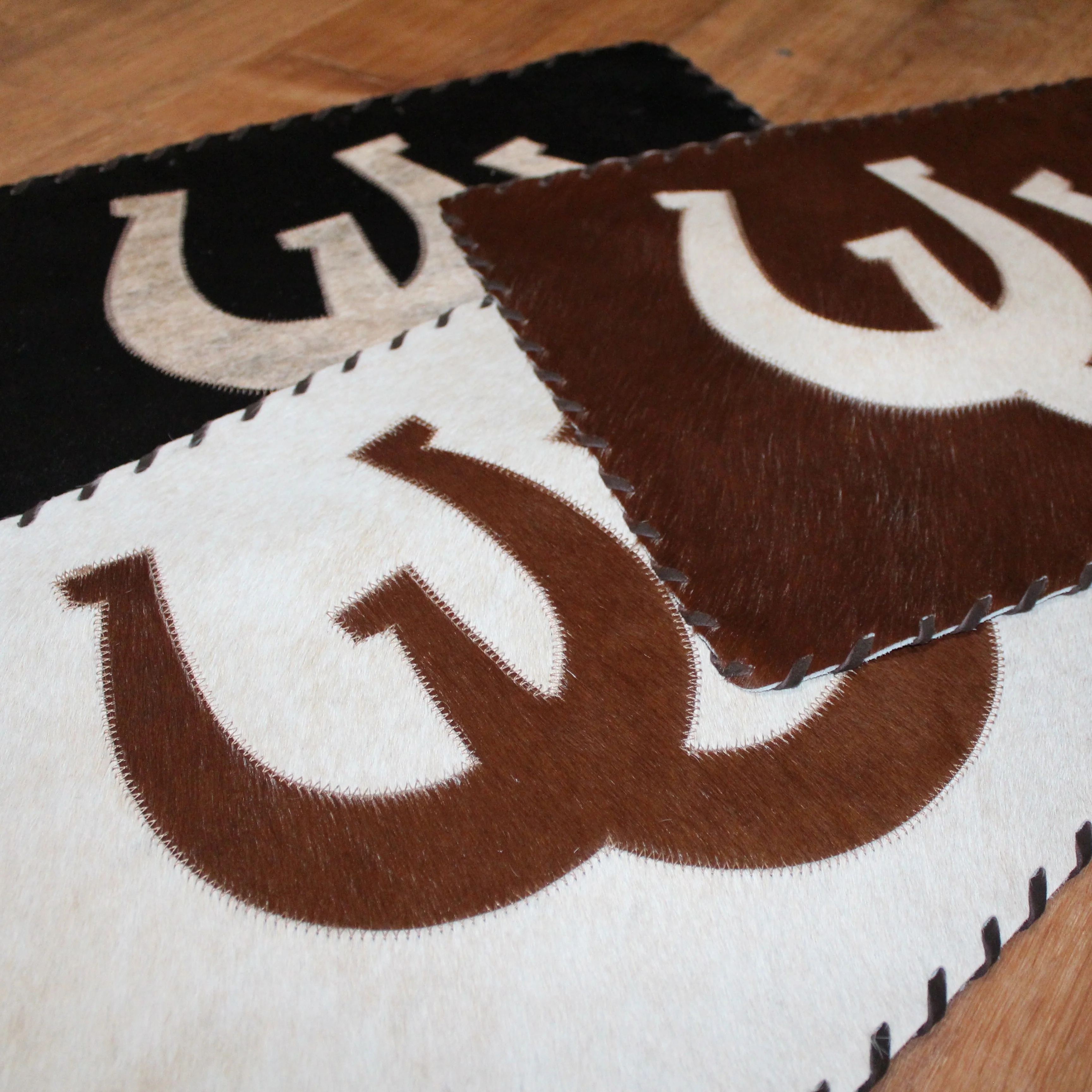 Gaucho Horseshoe Laced Placemat - Image 2